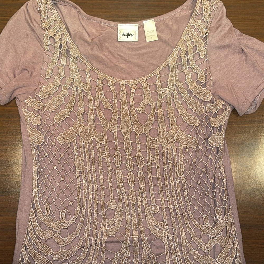 Daytrip Purple Lace Short Sleeve Blouse Small